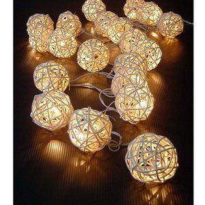 White Rattan Ball Fairy Lights